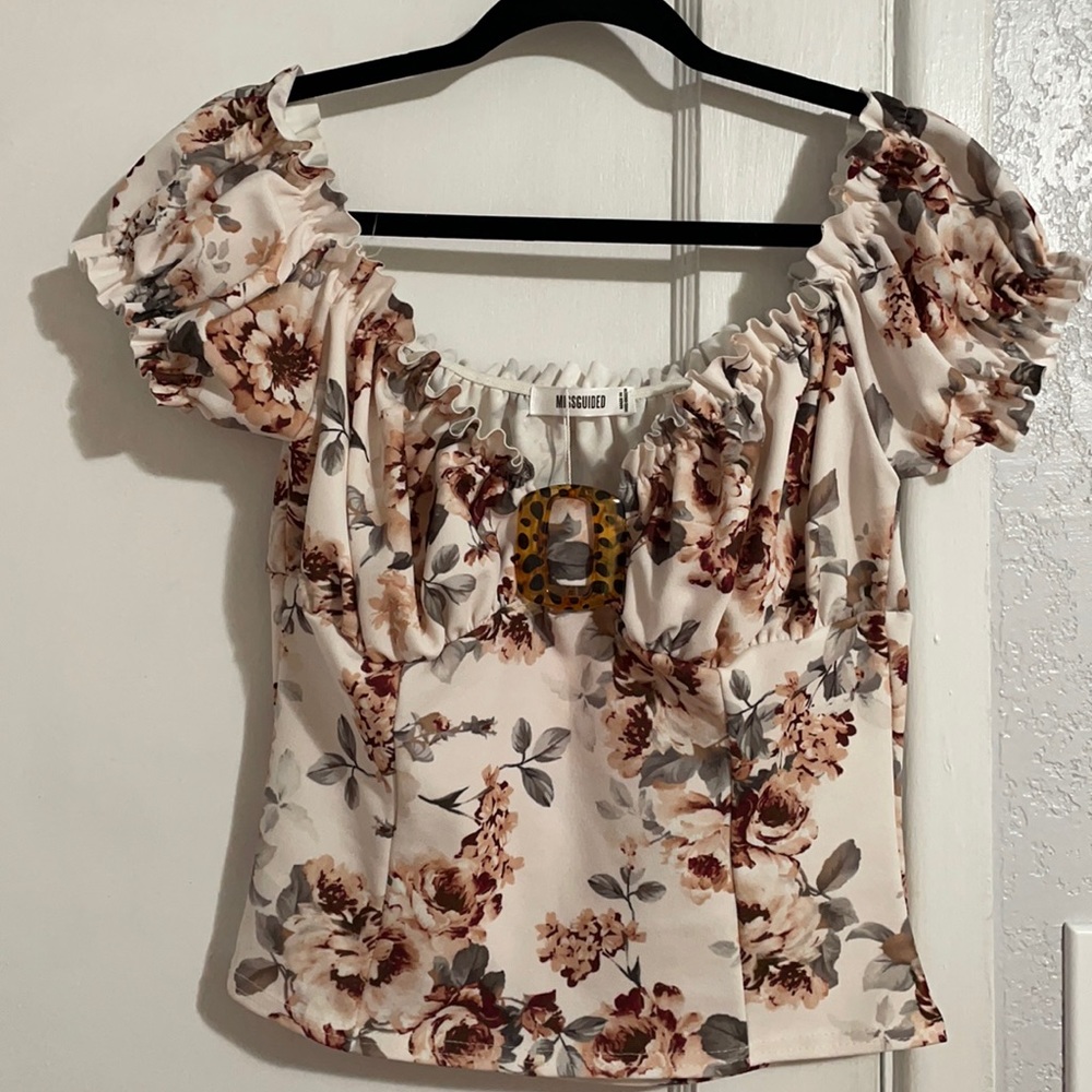 NWT Missguided Floral Top